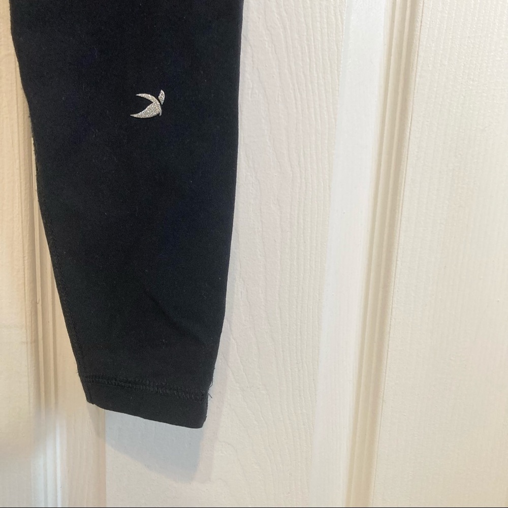 Glyder High Rise Black Criss Cross Lattice Hem Leggings Size Medium - Picture 7 of 9